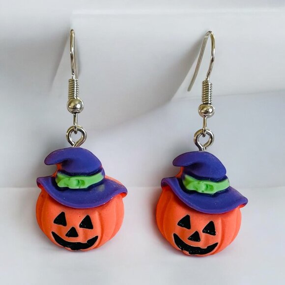 Pumpkin & Purple Hat Small Earring - Picture 1 of 4